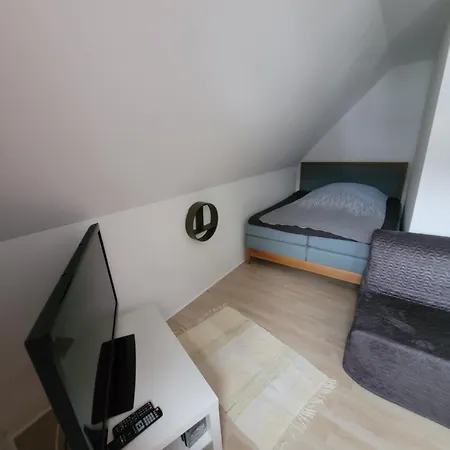 Messezimmer Am Thewissenweg Dusseldorf Room photo